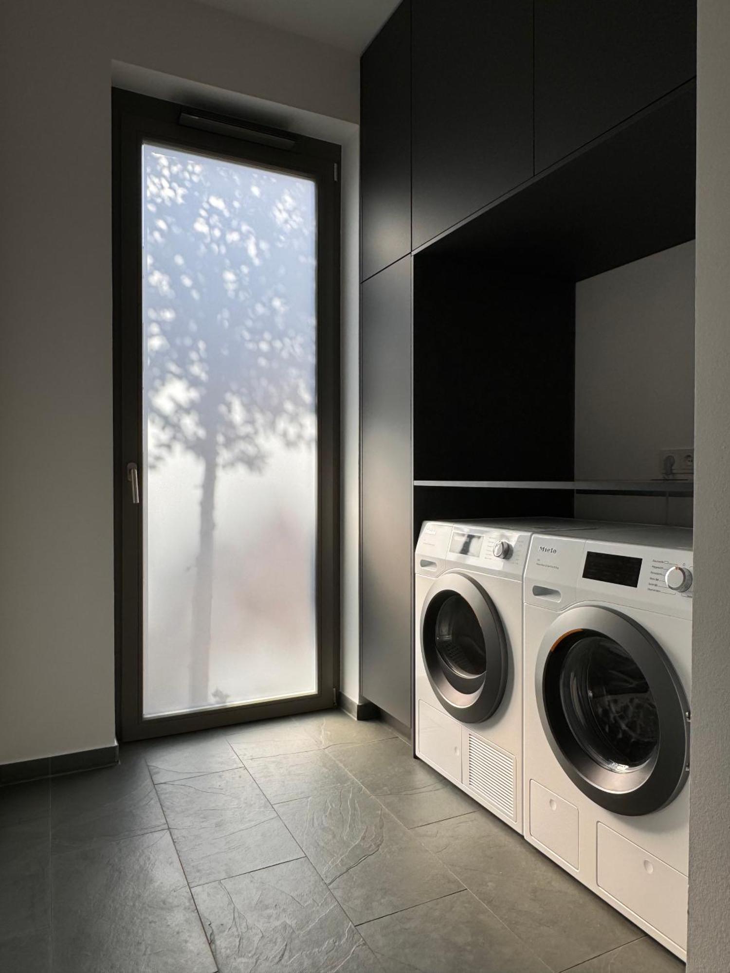 Townhouse Alaunpark Villa Дрезден Екстериор снимка